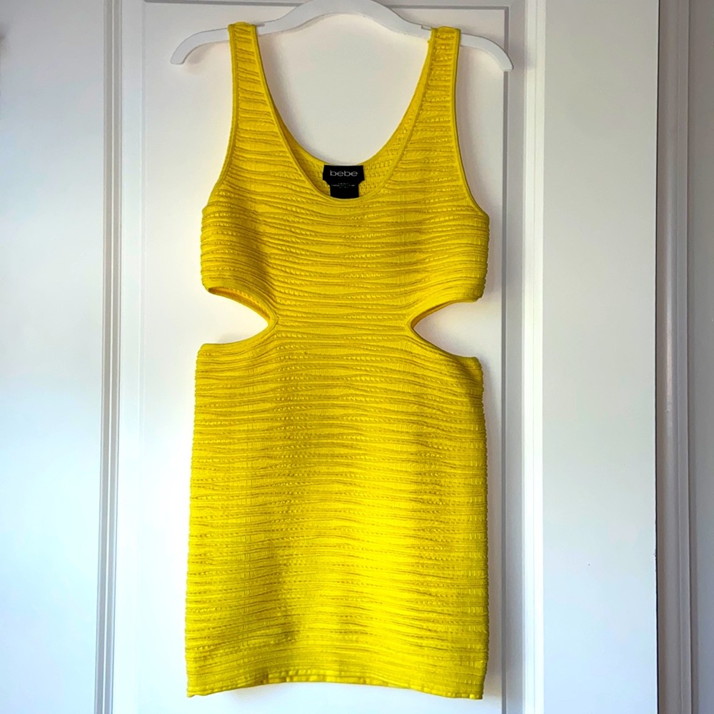 Bebe dress! Size M/L.